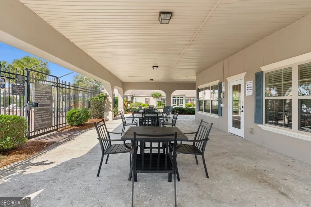 152 Villa RD Brunswick, GA 31525