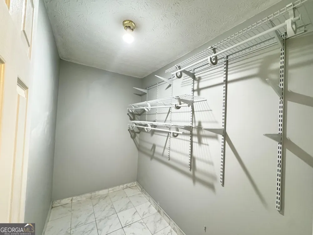 3686 Lantern Walk LN Scottdale, GA 30079