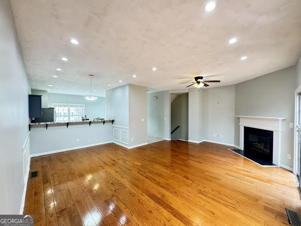 3686 Lantern Walk LN Scottdale, GA 30079
