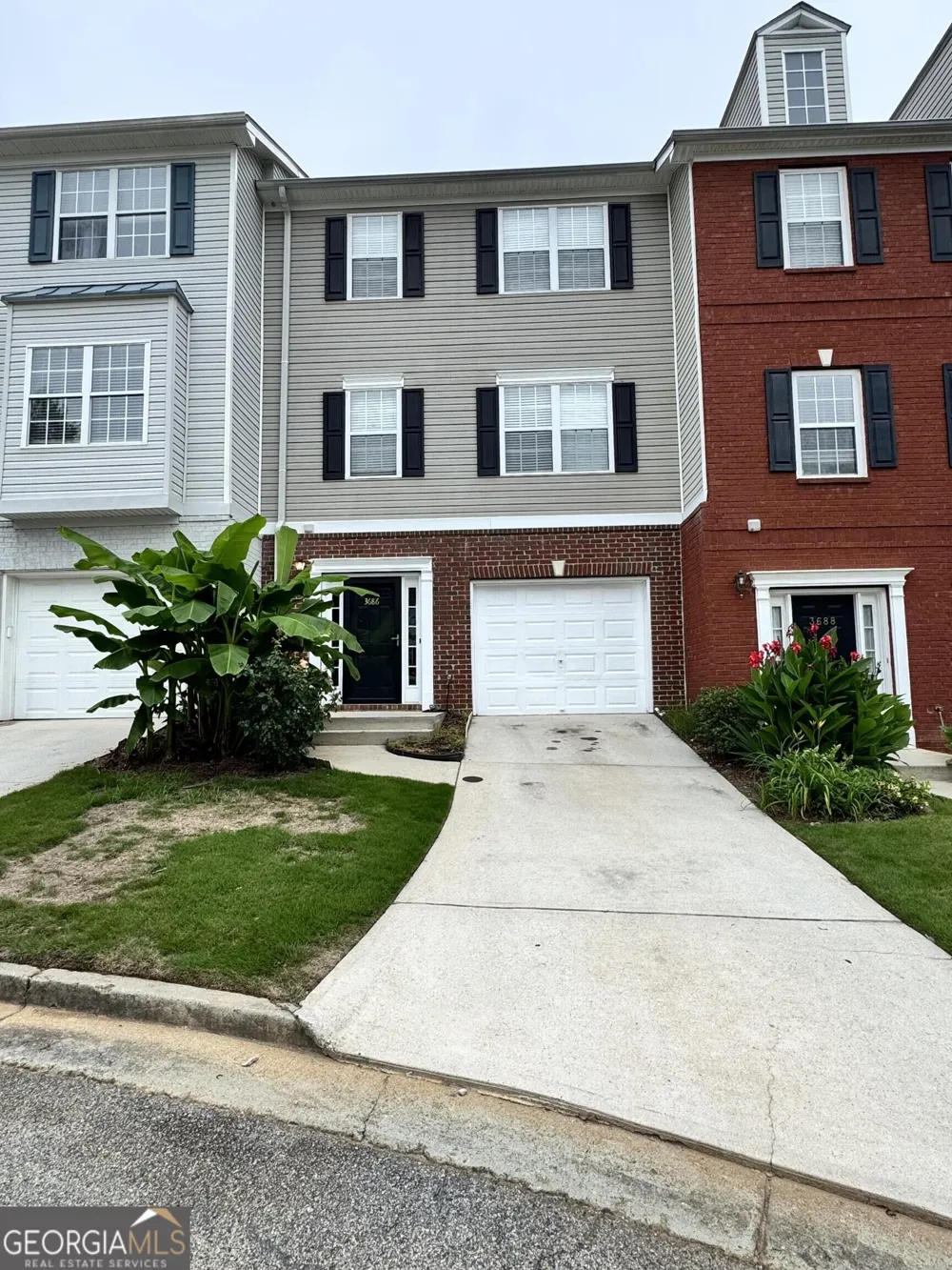 3686 Lantern Walk LN Scottdale, GA 30079