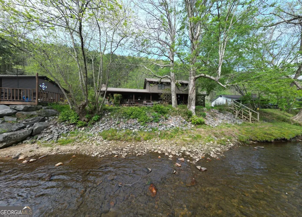 1908 Riverside DR Hiawassee, GA 30546