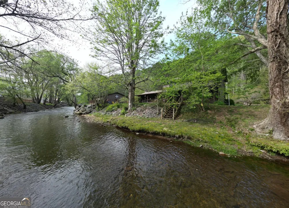1908 Riverside DR Hiawassee, GA 30546