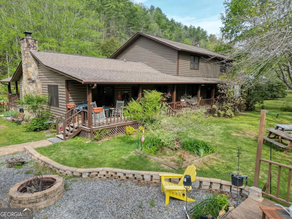 1908 Riverside DR Hiawassee, GA 30546