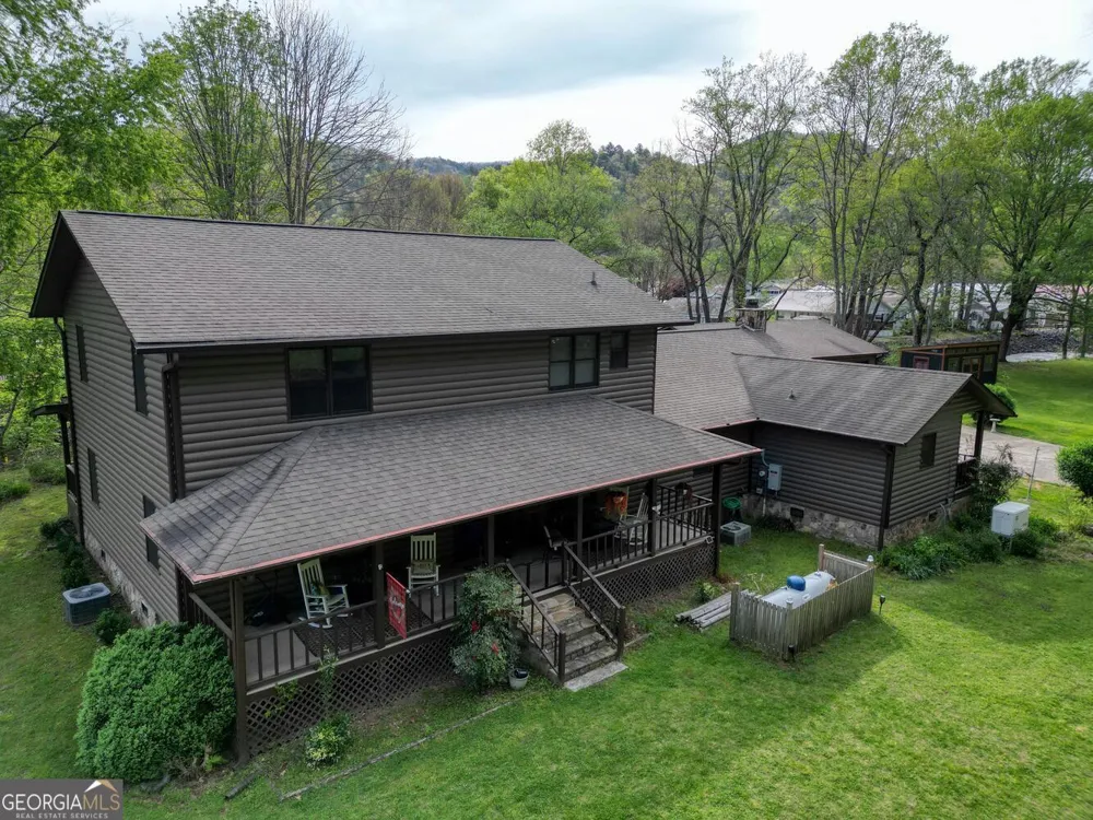 1908 Riverside DR Hiawassee, GA 30546