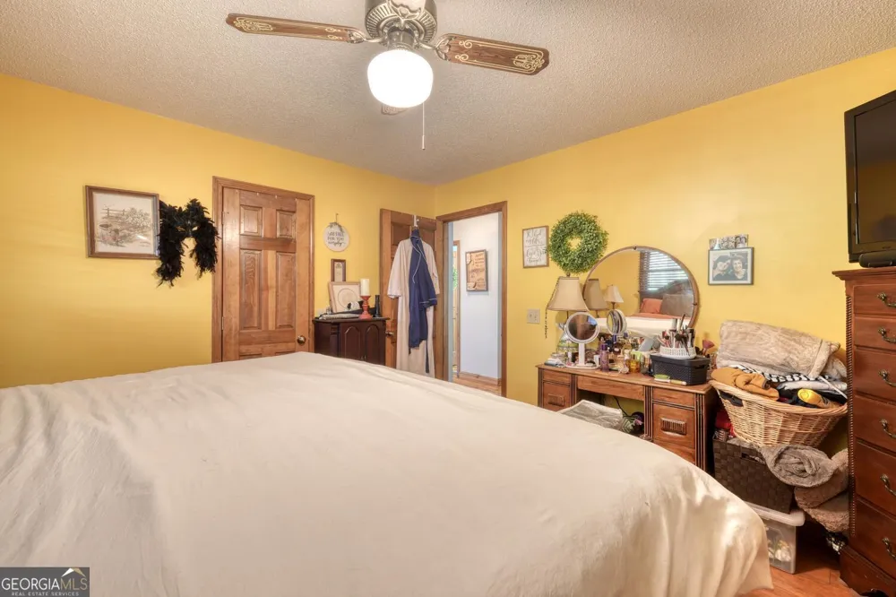 1908 Riverside DR Hiawassee, GA 30546