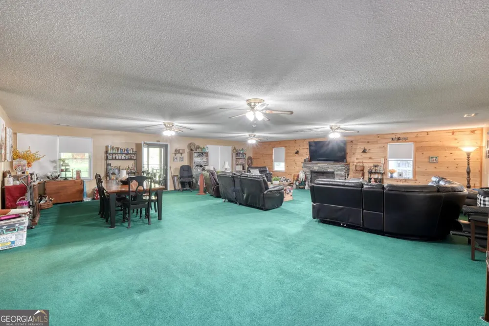 1908 Riverside DR Hiawassee, GA 30546
