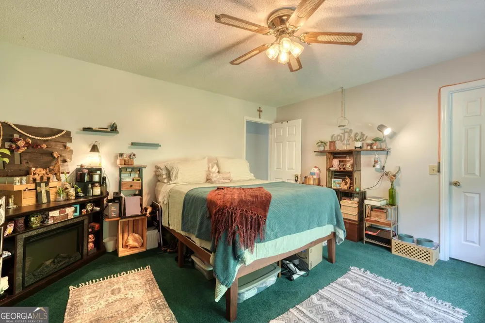 1908 Riverside DR Hiawassee, GA 30546