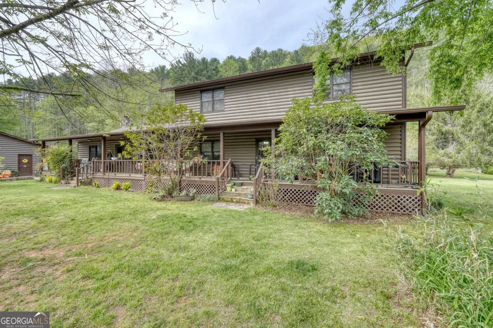 1908 Riverside DR Hiawassee, GA 30546
