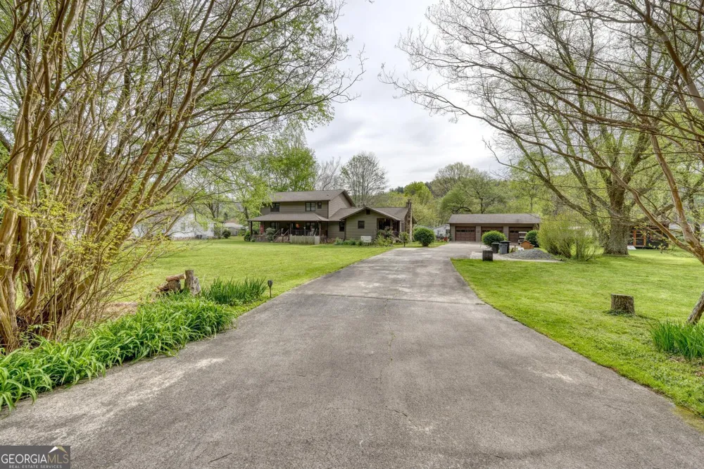 1908 Riverside DR Hiawassee, GA 30546