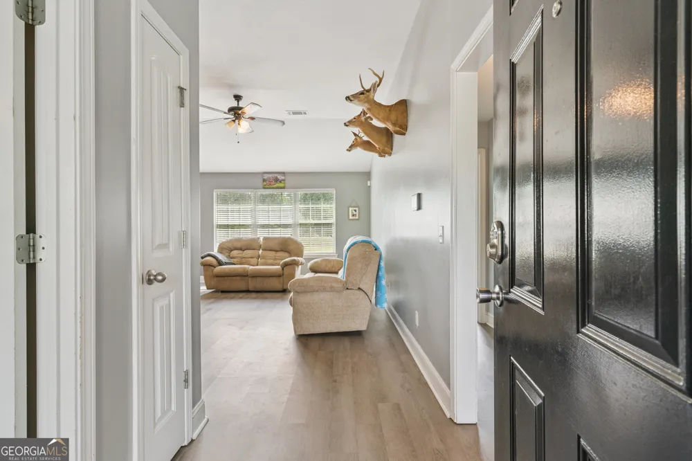 472 Hawks Landing DR Waynesville, GA 31566
