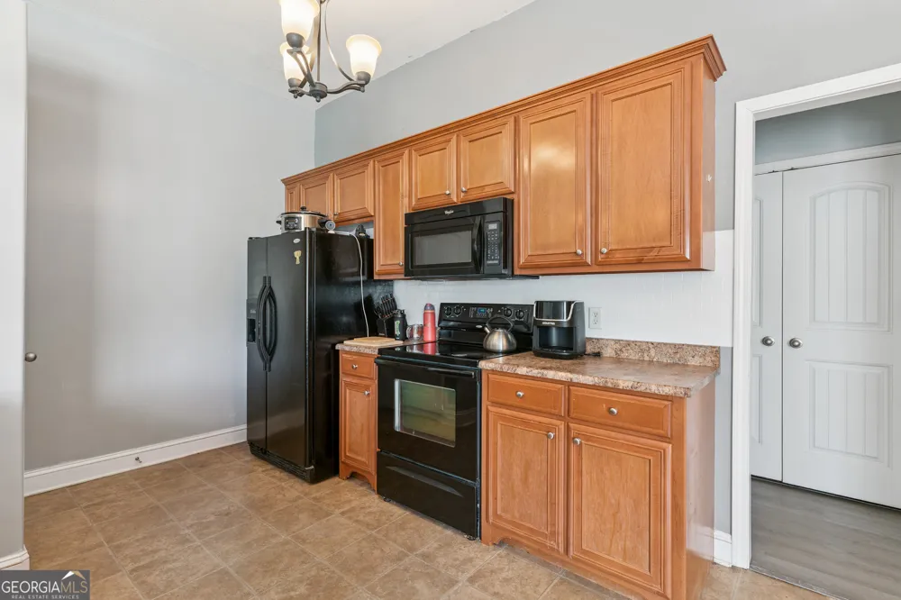 472 Hawks Landing DR Waynesville, GA 31566