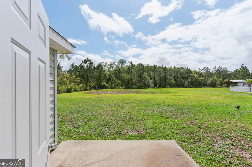 472 Hawks Landing DR Waynesville, GA 31566