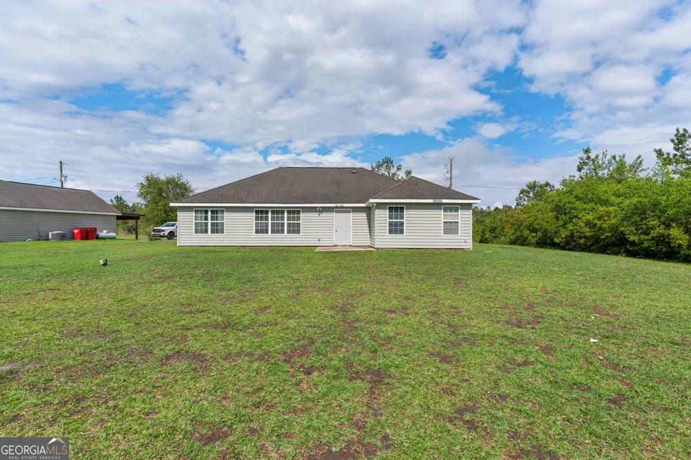 472 Hawks Landing DR Waynesville, GA 31566