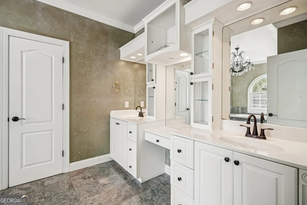 181 Granny Smith CIR Clarkesville, GA 30523