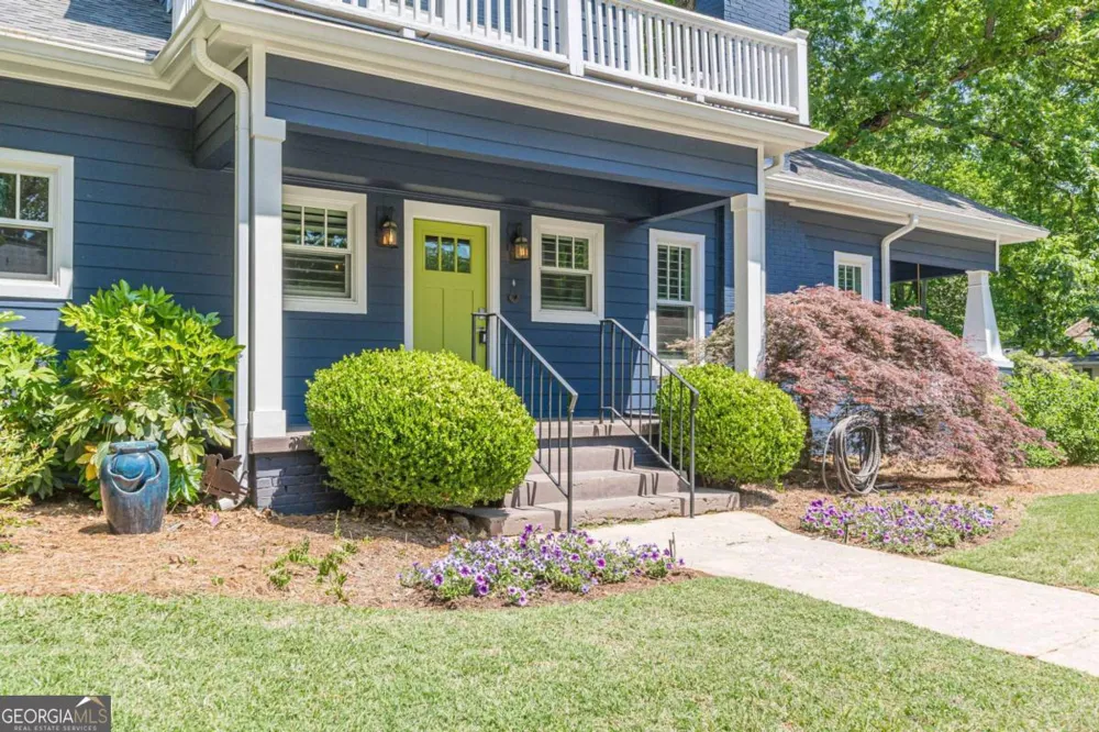 3327 College ST College Park, GA 30337