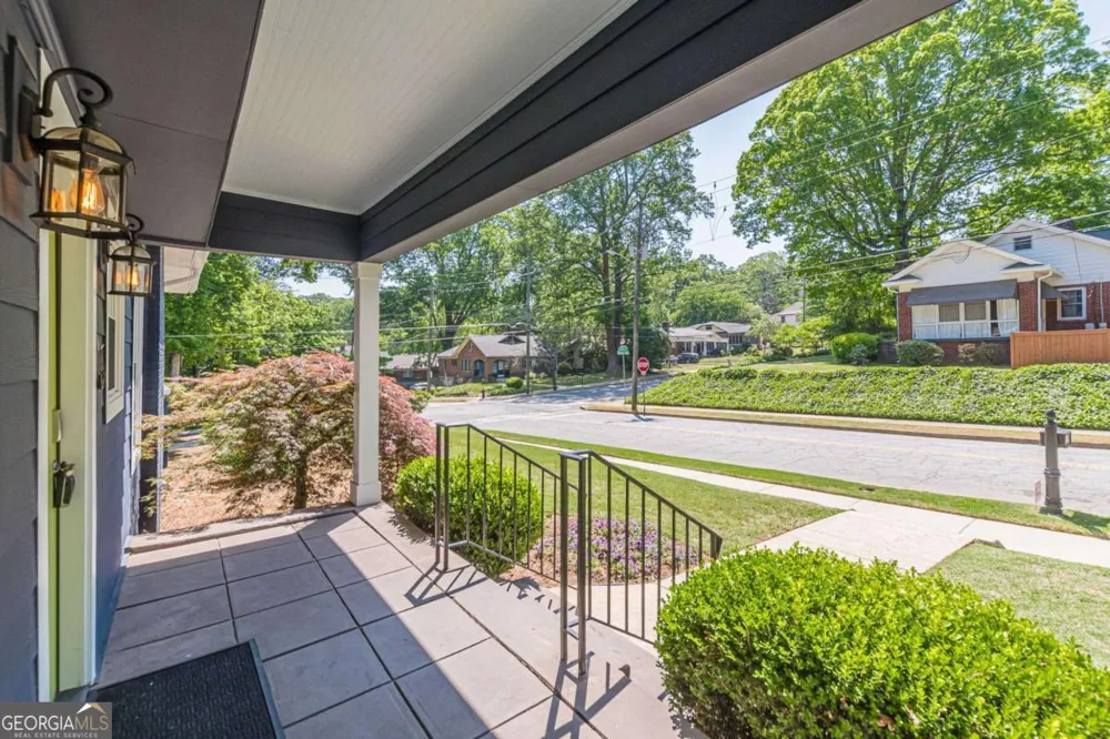 3327 College ST College Park, GA 30337