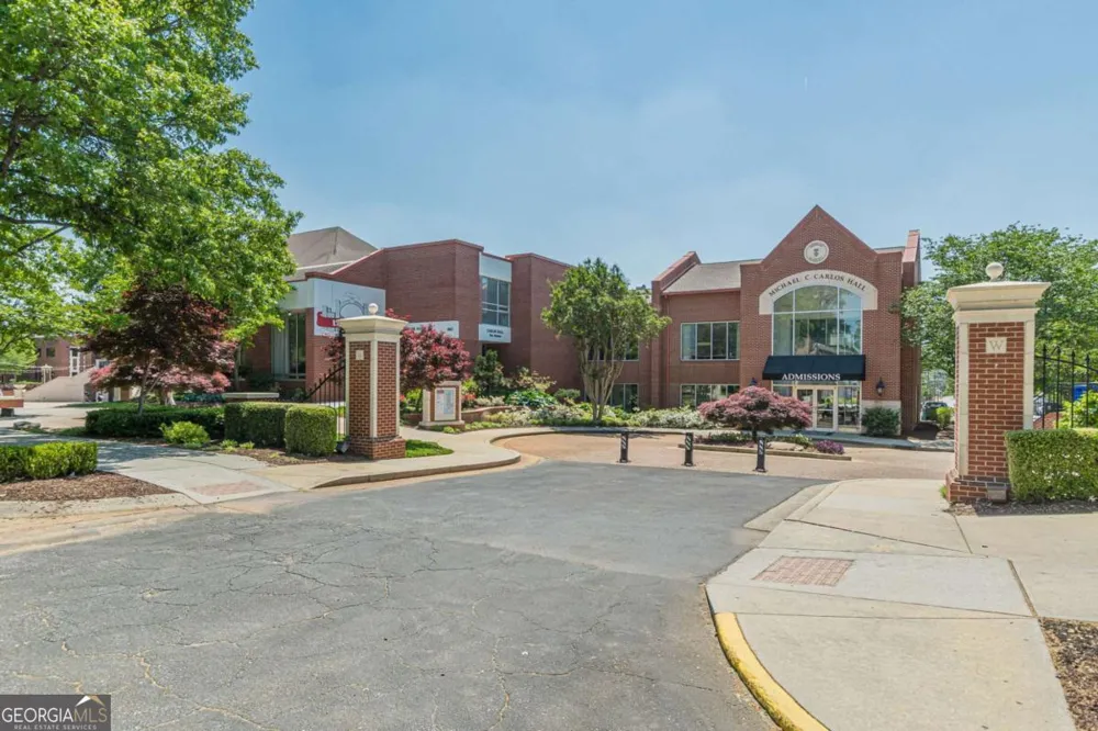 3327 College ST College Park, GA 30337