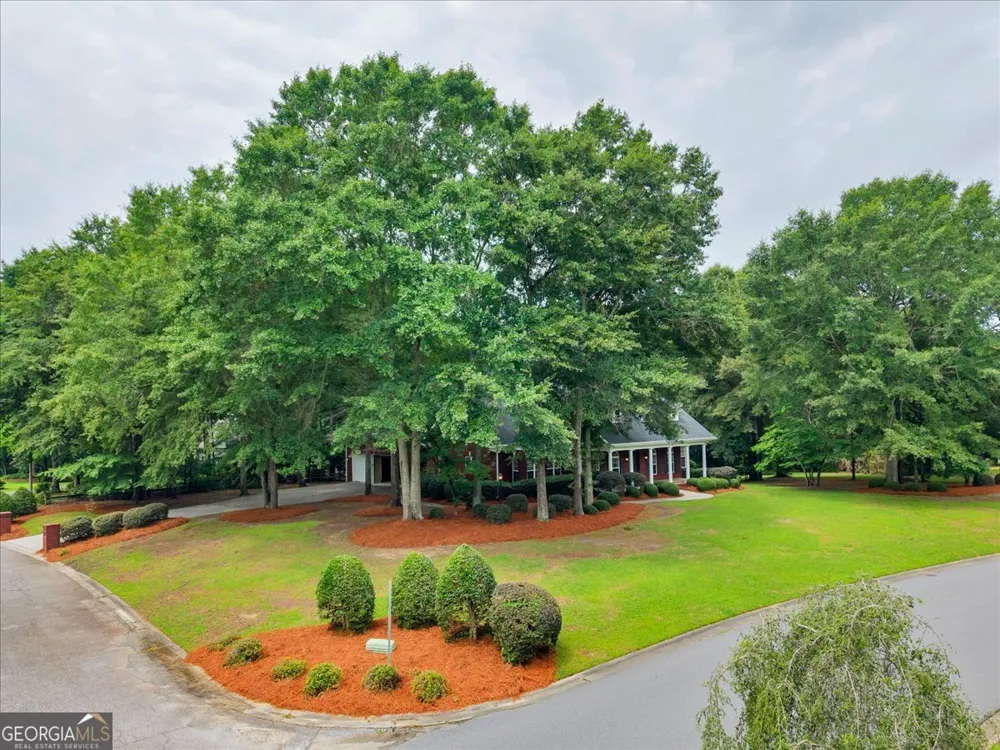 213 Sabre DR Bonaire, GA 31005
