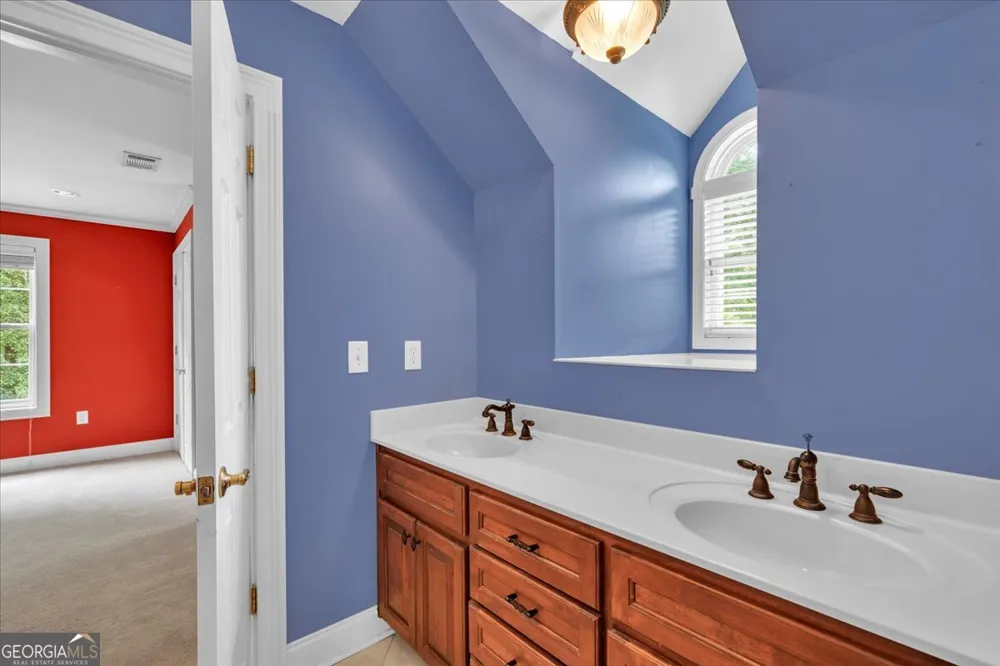 213 Sabre DR Bonaire, GA 31005