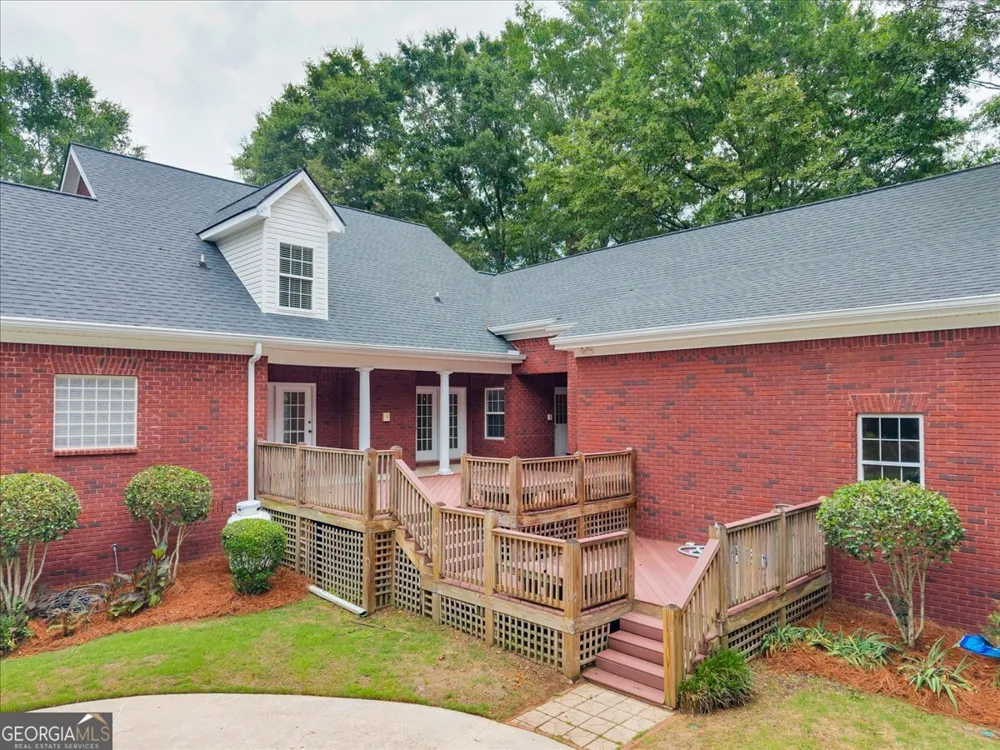213 Sabre DR Bonaire, GA 31005