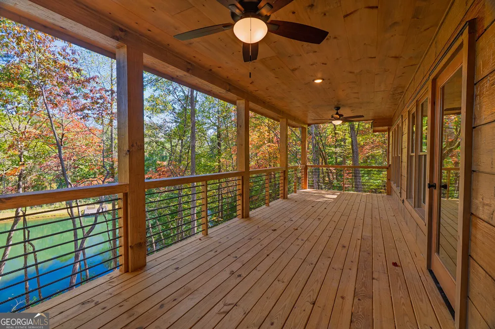85 Moreland TRL Cherry Log, GA 30522