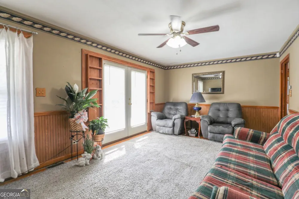 126 Brookwood DR Irwinton, GA 31042