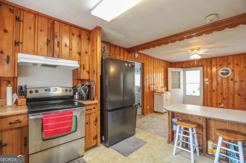 126 Brookwood DR Irwinton, GA 31042