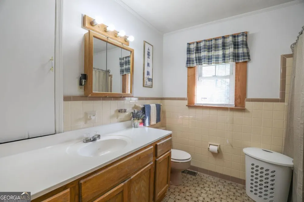 126 Brookwood DR Irwinton, GA 31042