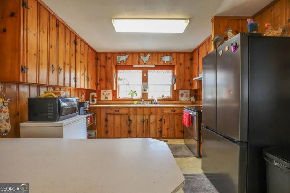 126 Brookwood DR Irwinton, GA 31042