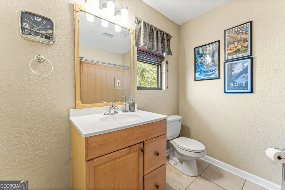323 St Marys River Bluff RD St. George, GA 31562