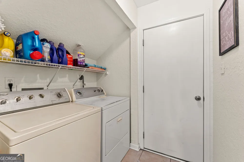 323 St Marys River Bluff RD St. George, GA 31562