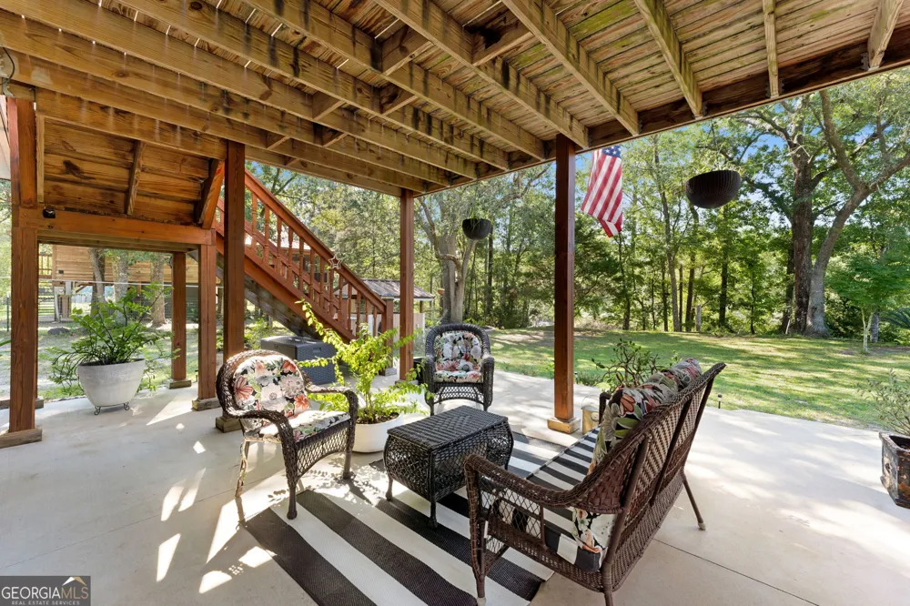 323 St Marys River Bluff RD St. George, GA 31562