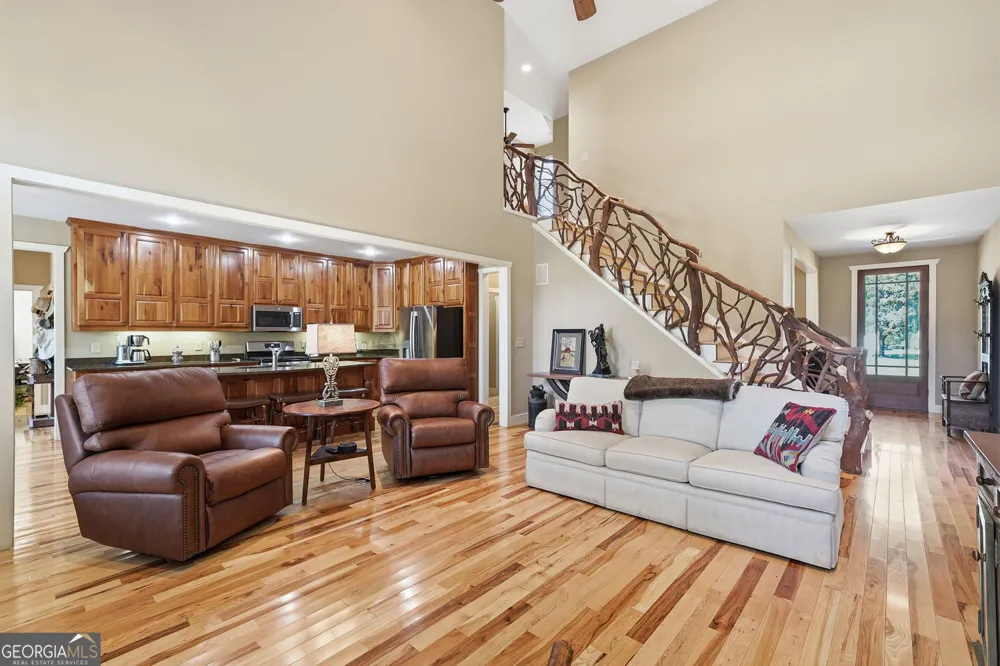 2171 Big Pine DR Hiawassee, GA 30546