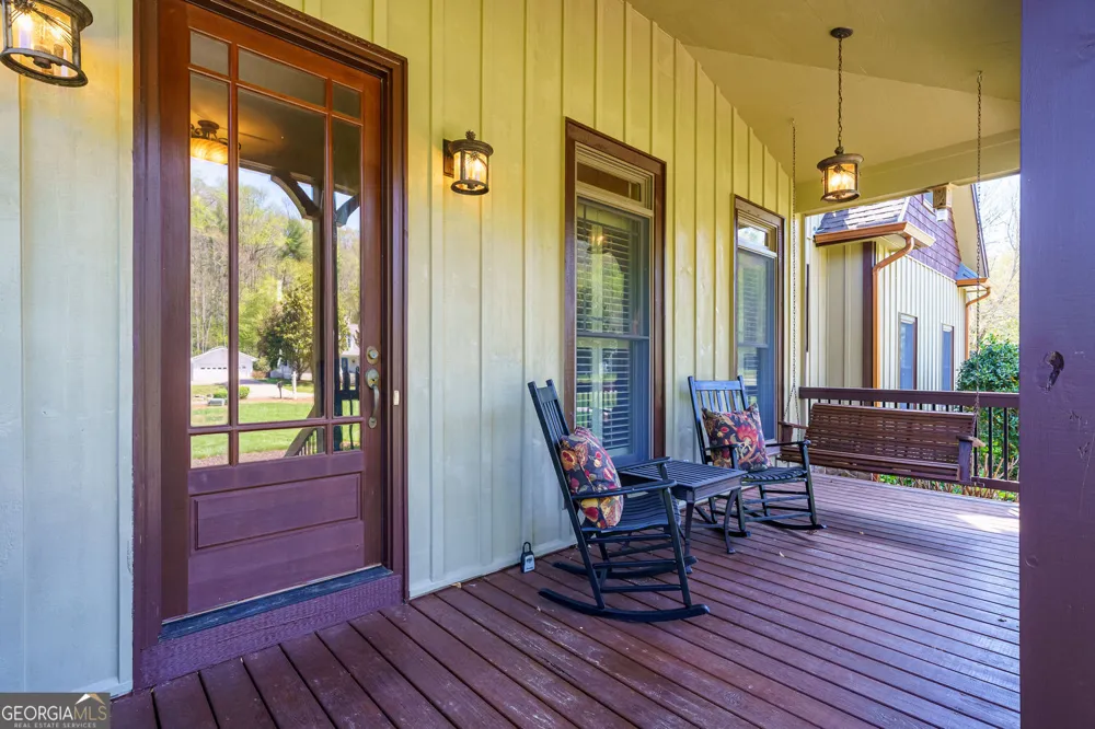 2171 Big Pine DR Hiawassee, GA 30546