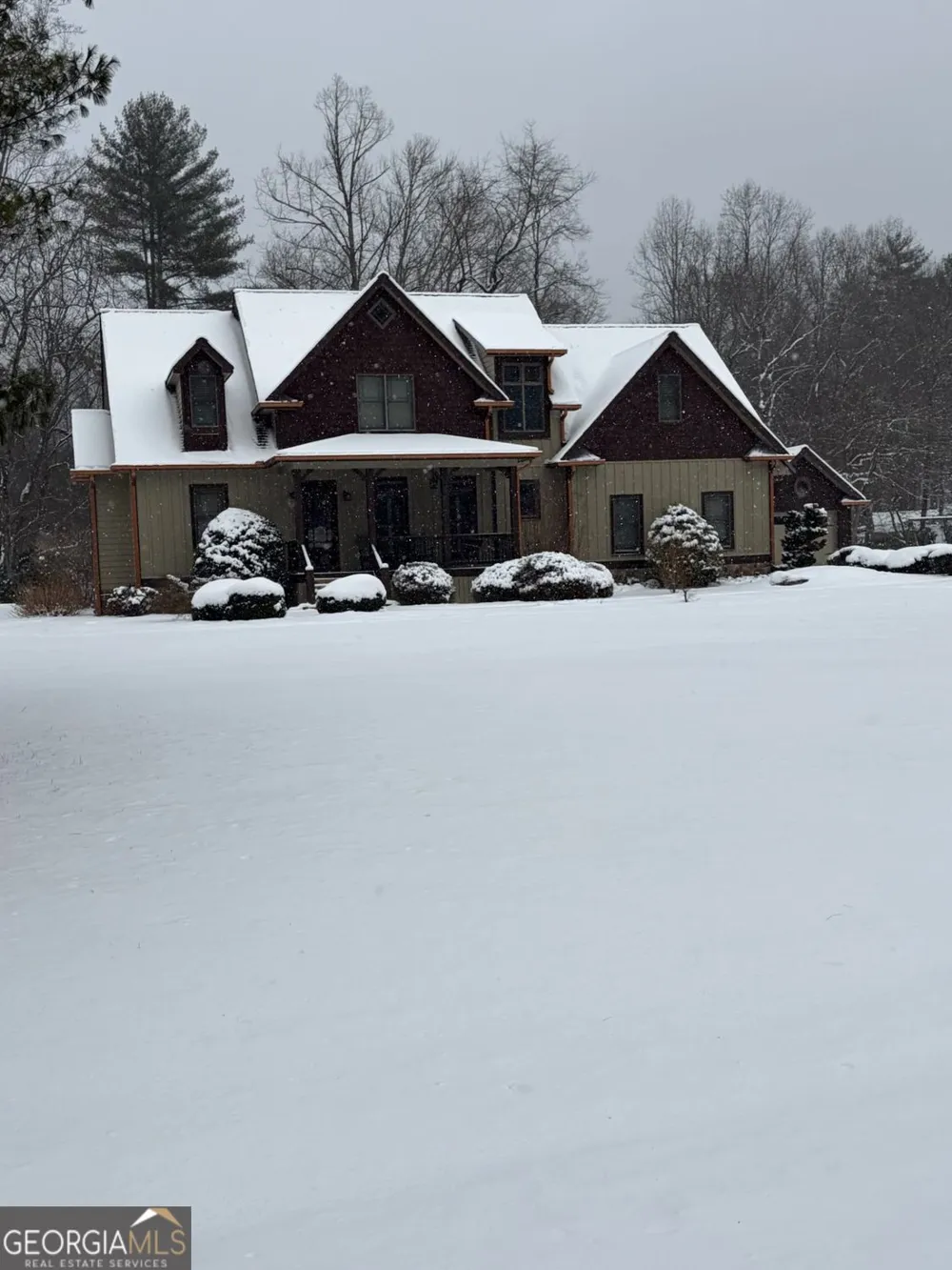 2171 Big Pine DR Hiawassee, GA 30546