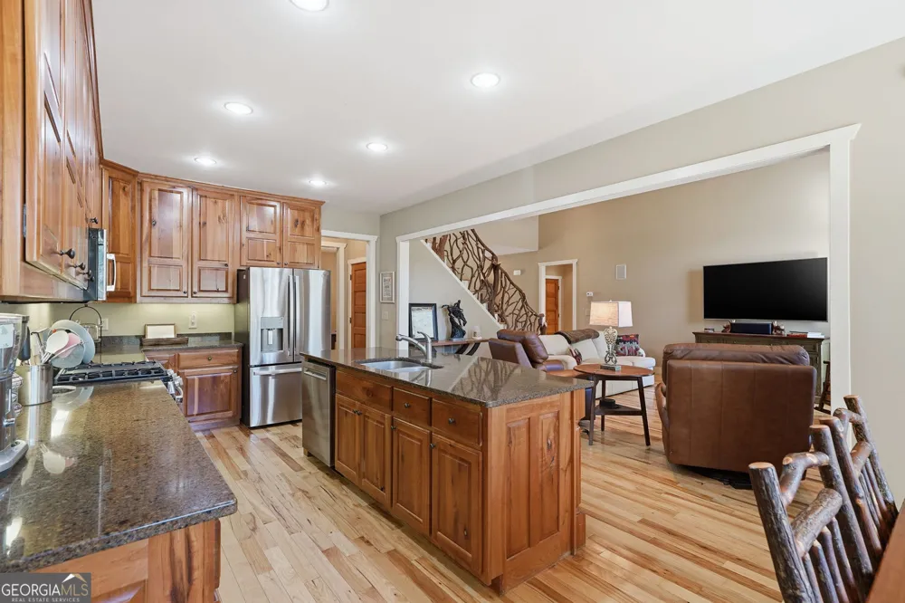2171 Big Pine DR Hiawassee, GA 30546