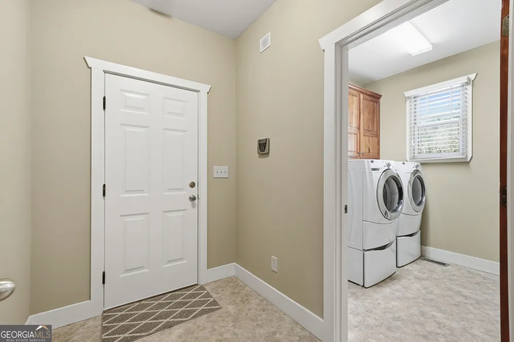 2171 Big Pine DR Hiawassee, GA 30546
