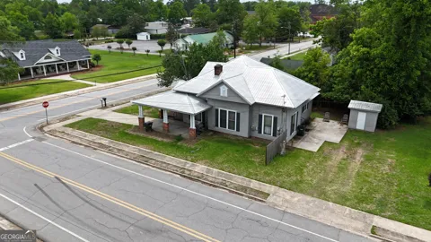 212 N Caswell