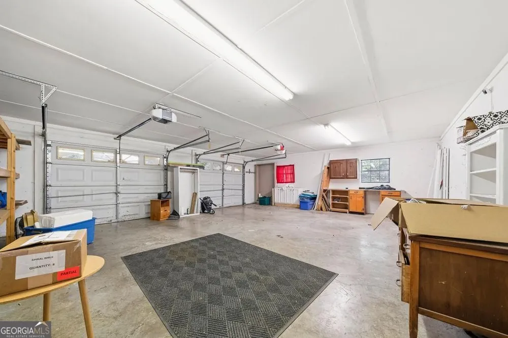 483 Allgood RD Flintstone, GA 30725