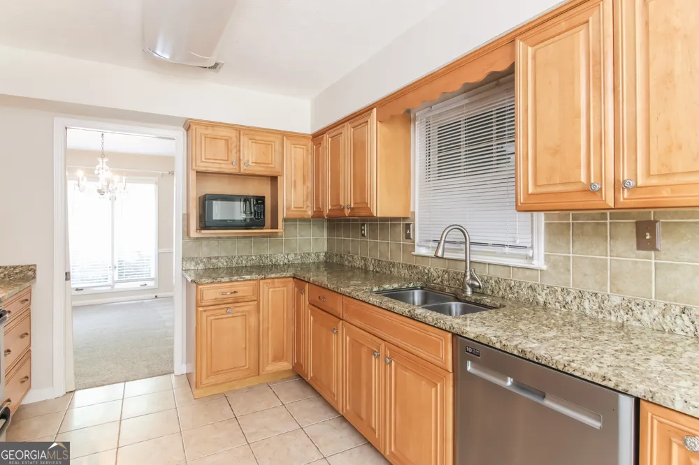 4303 Castlewood PKWY Columbus, GA 31907