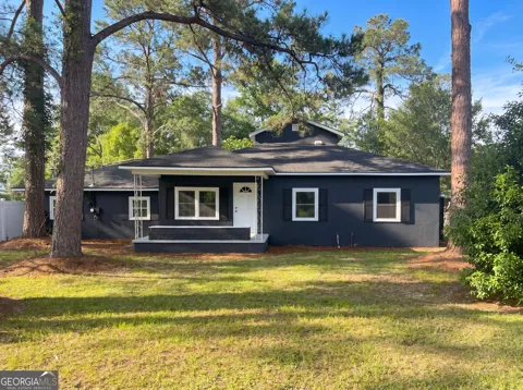 601 Community DR