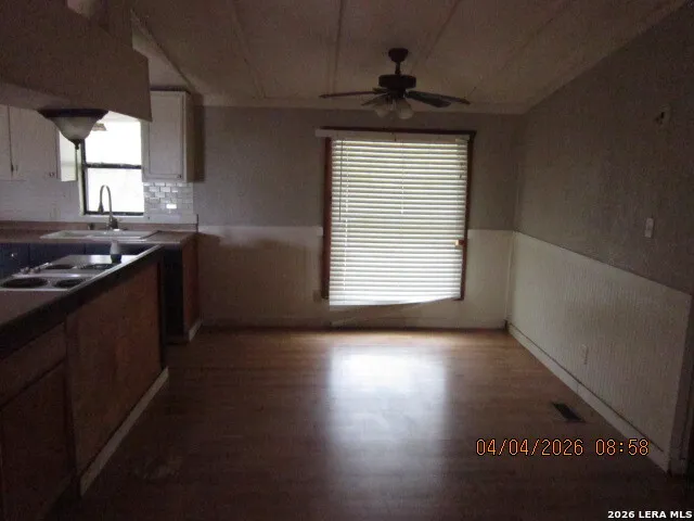 959 ALAMO BEACH RD Pipe Creek, TX 78063