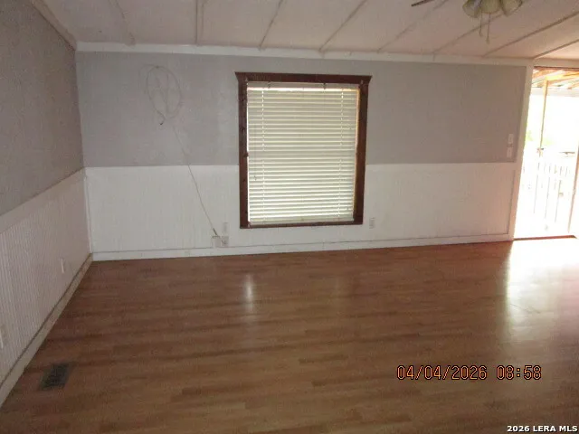 959 ALAMO BEACH RD Pipe Creek, TX 78063