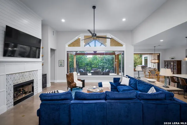 1226 WILD ROSE DR New Braunfels, TX 78132