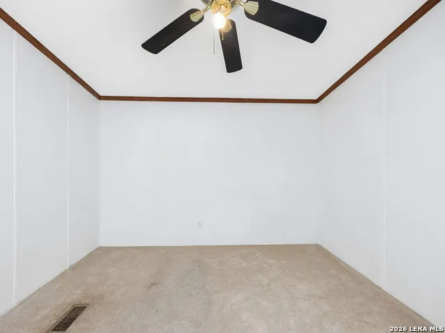 135 Savannah Ridge Von Ormy, TX 78073