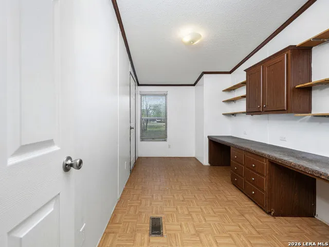 135 Savannah Ridge Von Ormy, TX 78073