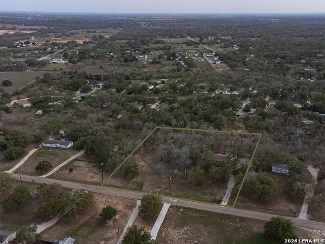 135 Savannah Ridge Von Ormy, TX 78073