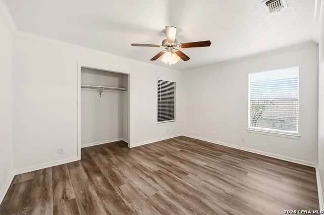 425 Sandmeyer st San Antonio, TX 78208