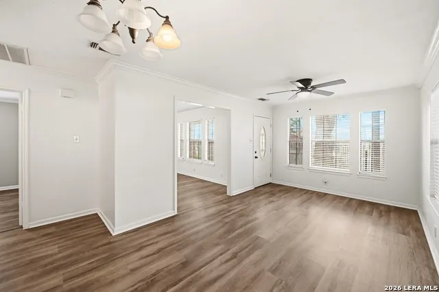 425 Sandmeyer st San Antonio, TX 78208