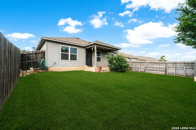 4619 HEATHERS CROSS St Hedwig, TX 78152